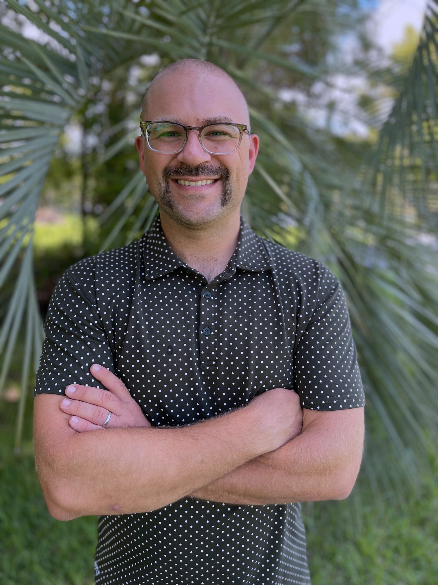 Dr. Jason Siegel